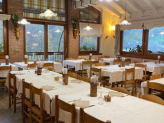 Trattoria Caffe All'alpino