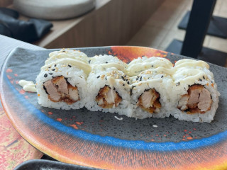 Yi Sushi
