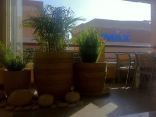 Pizza Hut Americana Plaza Zayed