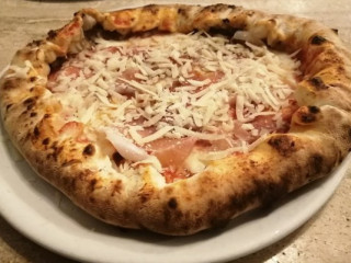 Pizzeria Gio' Co' Forno A Legna