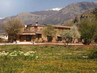 Agriturismo Petrosa