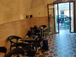 Maximus Lounge