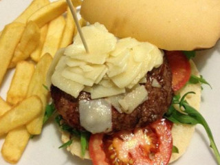 Be Burger Grill