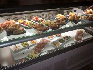 Maverick Cafe'