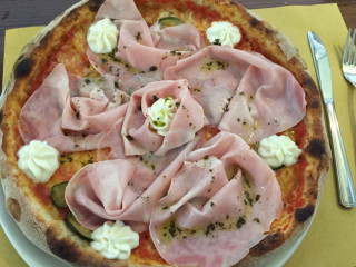 Pizzeria Capri