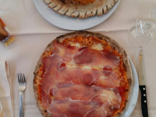 Pizzeria I Santi