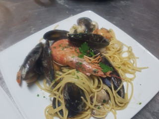 Albergo Ristorante Bar Acqua Bianca