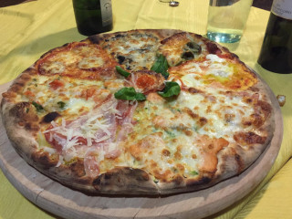 Pizzeria Luna Rossa