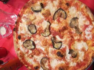 Pizzeria La Bella Vita