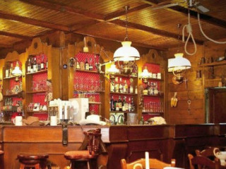 Rens Rose Saloon
