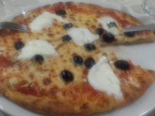 Circolo La Corte Pizzeria-braceria