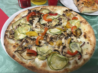 Speedy Pizza