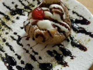 Pizzeria New Moon