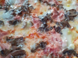 Pizza Pazza