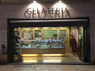 Gelateria Ravelli
