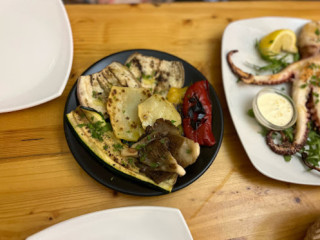 A Nassa Seafood