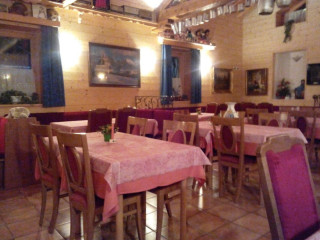 Ristorante Bar Pizzeria La Tambra Di Insam Rinaldo