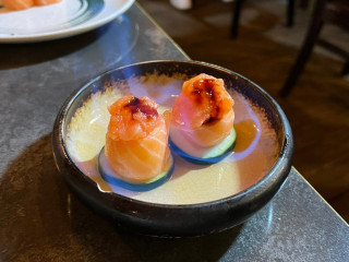 Sushi Koi