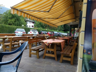Sport Pizzeria