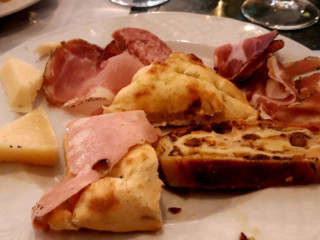 Tip Trattoria In Piazza
