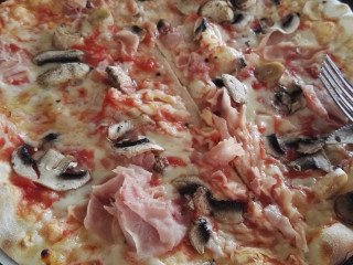 Pizzeria Leonardo