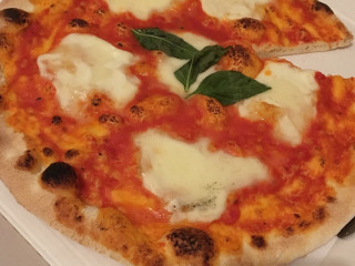 Pizzeria Charlie Brown