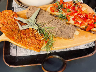 Ritrovino