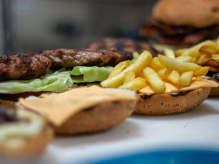 Baba Pub Pizzeria Steakhouse