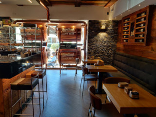 K10056 Cafe’ Bistrot