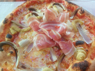 Pizzeria Medaglia Di Medaglia Franca
