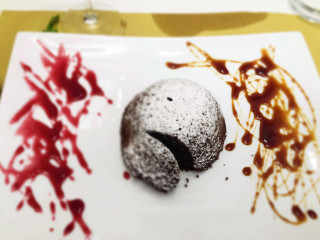 Babel Wine Deli Art