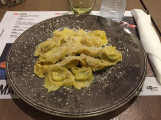 Viola Cafe