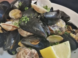 Al Bagnino Di Buffon Maria Angela E C