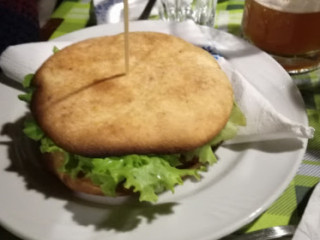Dama Del Borgo