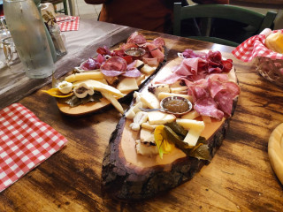 Trattoria Locanda Red Pepper