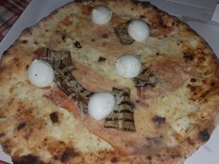 Pizzeria La Carmela