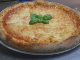 Pizzeria Calabash