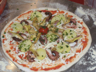 Premiata Pizzeria Dei Flli Luigi E Valerio Loliva