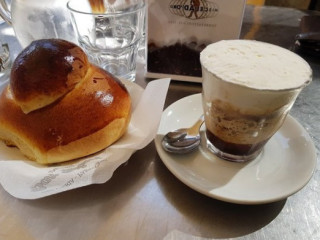 Bar Gelateria Robert Di Aiello Ferdinand