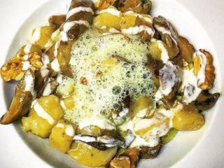 La Stria Della Mamma