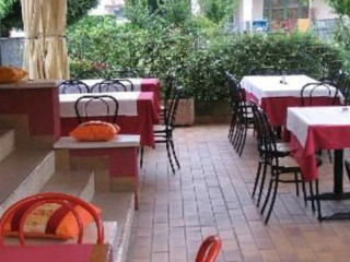 Pizzeria 4 Seasons