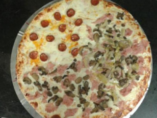 Alberto's Pizza