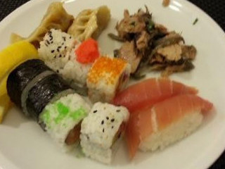 Mizuumi Sushi Wok