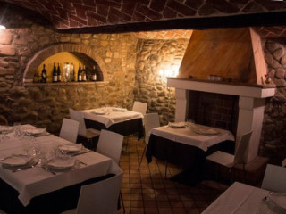La Trattoria