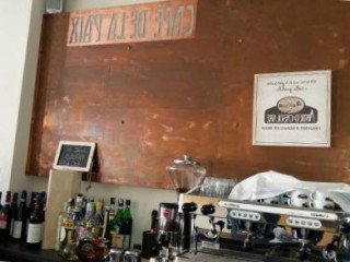 Cafè De La Paix