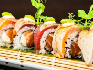 Industrial Sushi And Drinks