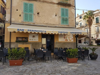 Dal Barone Food Drink