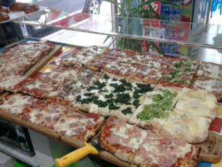 Fantasy Pizza