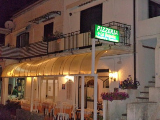 Pizzeria La Bussola