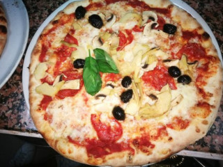 Cchiù Pizza Pè Tutti!